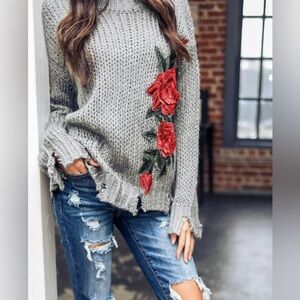 Emory Park Distressed Gray Sweater with Rose Applique size Large